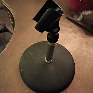 Professional mic stand